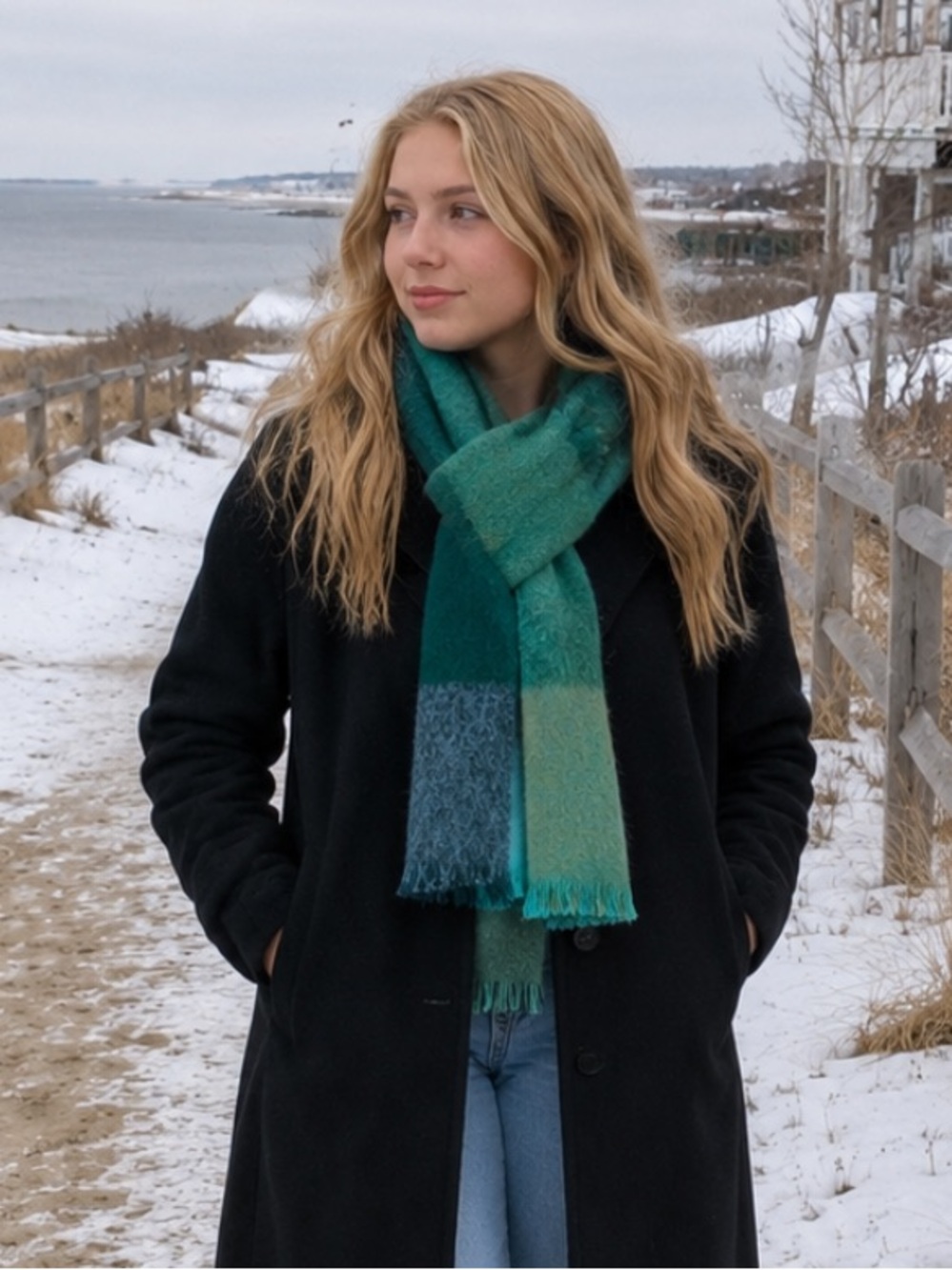 NWT On 34th Women’s Green Plaid Blanket Convertible Scarf Gift Warm Soft Cozy
